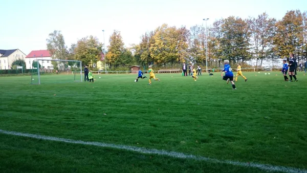 10.10.2015 SV Medizin Zschadraß vs. SG Großbothen